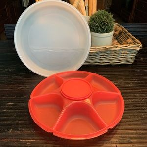 Vintage Tupperware Divided Serving Center Fruit Veggie Serving Tray w/lid EUC
